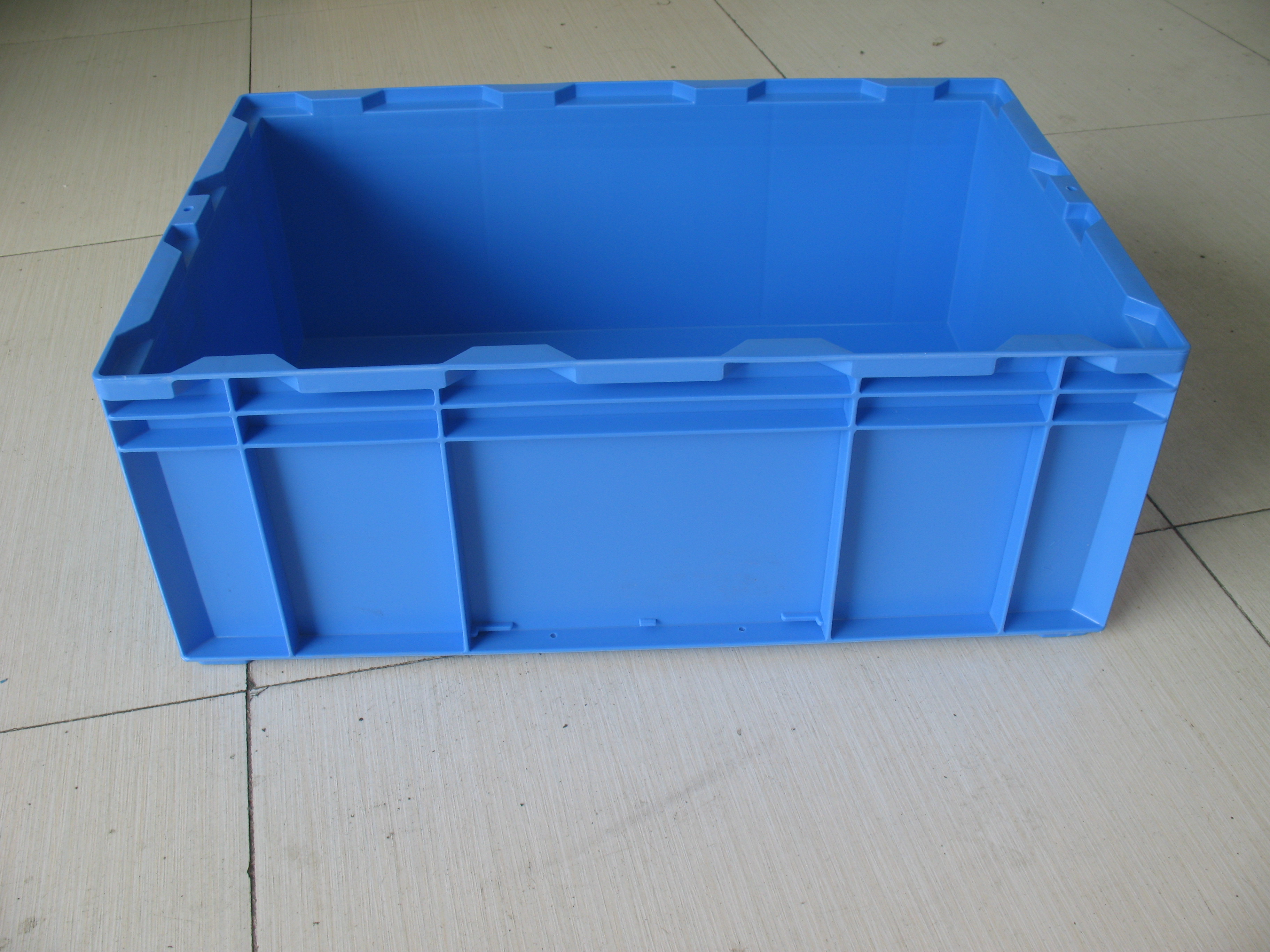 Plastic Euro Stacking Containers Manufacturer & Supplier | Euro